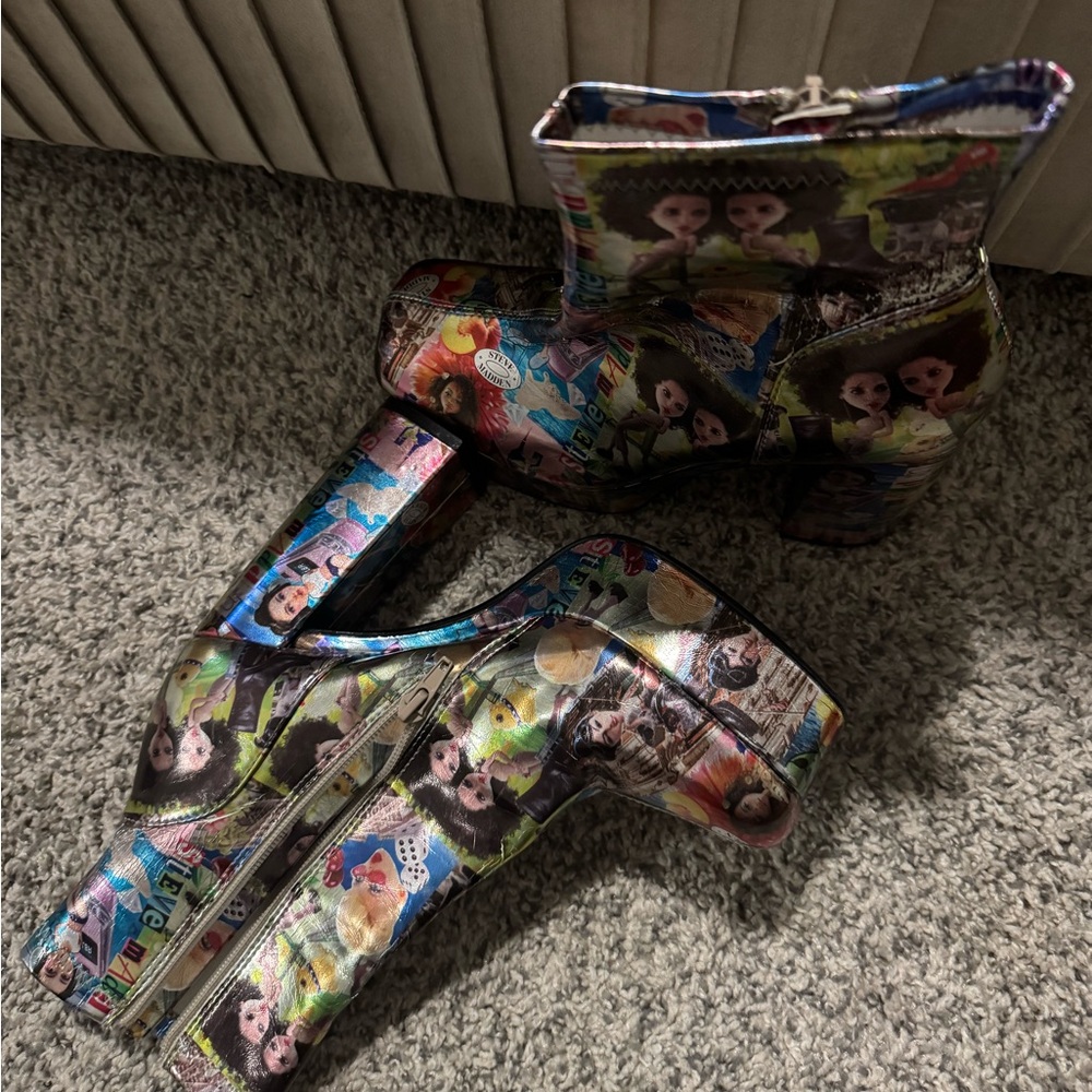 Steve Madden Colorful Graphic Platform Boots
